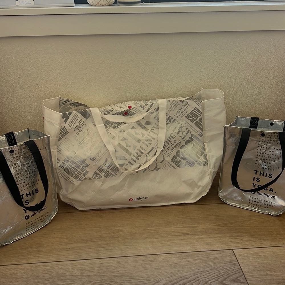 lululemon reusable bags all of them are not sold anymore in store or online